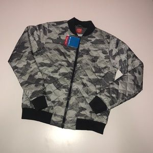 NWT Columbia grey camo printed bomber jacket